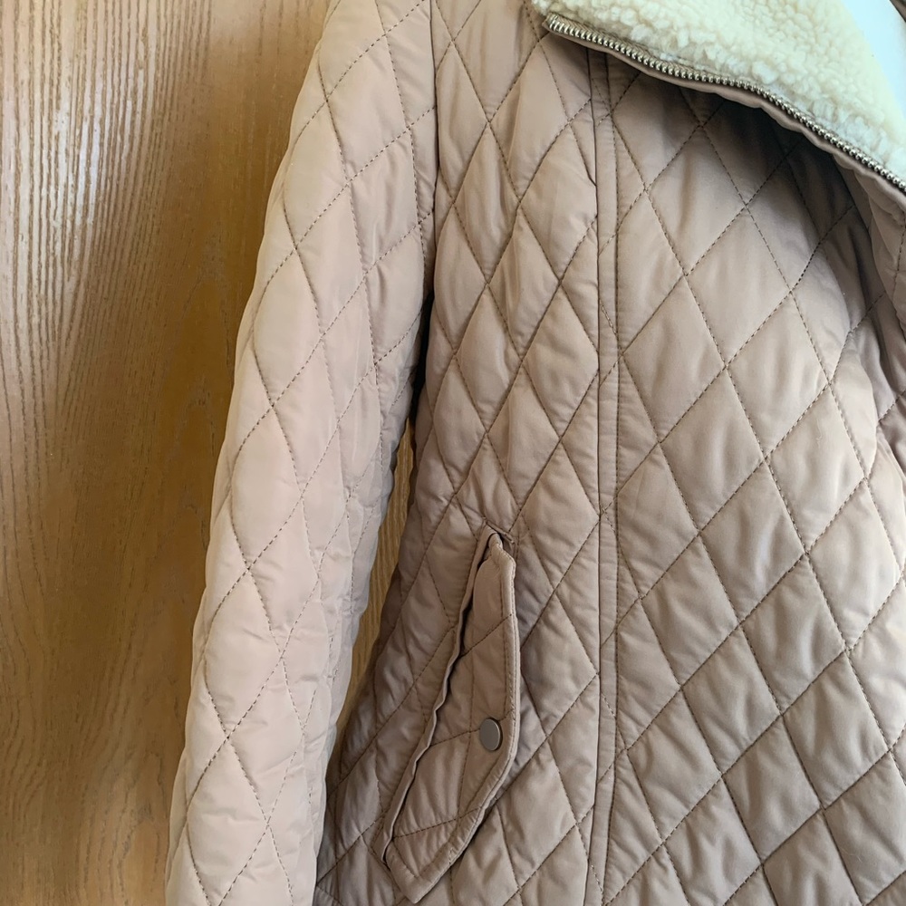 Puff Jacket - Picture 2 of 6